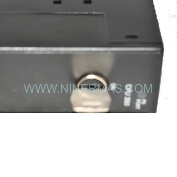 GE Fanuc IC693CPU350-DJ | Series 90-30 PLC CPU 32K