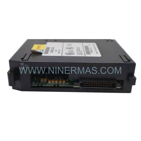 GE Fanuc IC693MDL240 SE 120VAC Discrete Input Module | Series 90-30 PLC