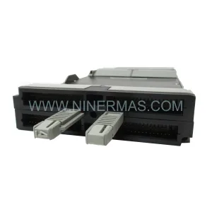 Original Invensys Foxboro P0400YE-0J - Industrial Spare Parts