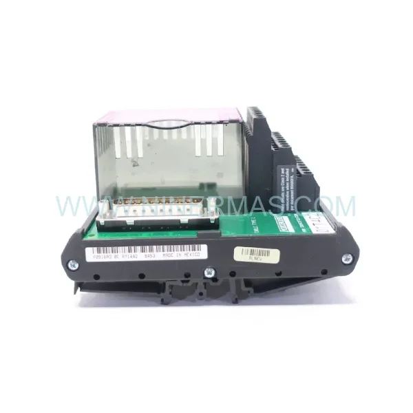 Original Invensys Foxboro P0916AG - Industrial Spare Parts