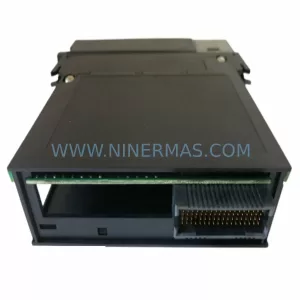 Allen-Bradley 1756-OV16E Digital Output Module detail view 2
