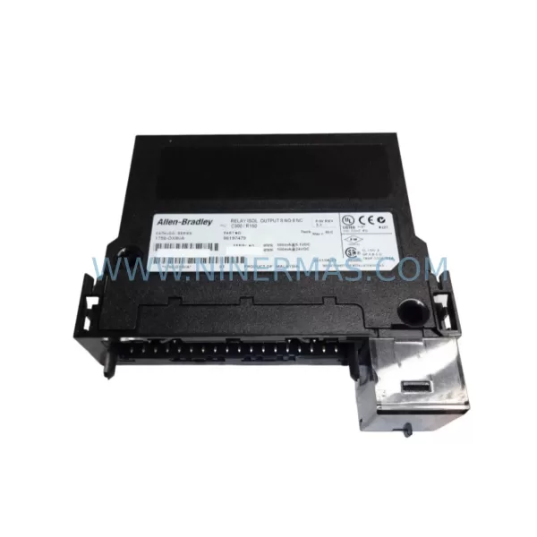 Allen-Bradley 1756-OX8I Relay Output Module product image