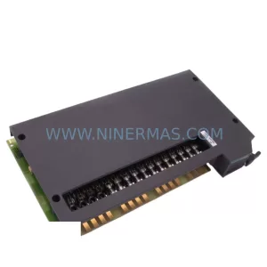 Allen-Bradley 1771-OQ16 PLC Output Module detail view 2
