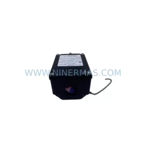 Bently Nevada 32000-28-05-05-110-03-02 Vibration Monitoring Module detail view 3