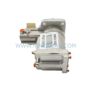 Emerson 38B6041X082 I/P Converter detail view 3
