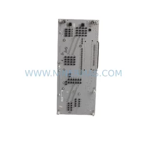 Honeywell CC-TAID11 51306731-175 Analog Input Module detail view 2