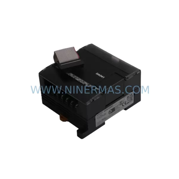 OMRON CP1W-DA041 Analog Output Module product image