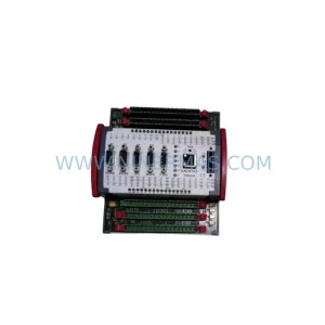MOOG D136-002-005 Servo Controller detail view 2