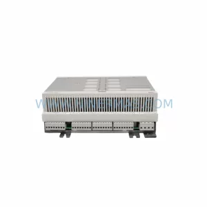 ABB DSDX452 5716075-P Safety I/O Module detail view 4