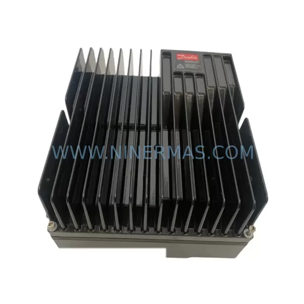 DANFOSS FCD322 FCD322PT4P66STR1D0F00T52C0 Variable Frequency Drive product image