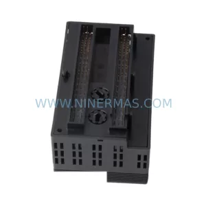 GE IC200MDL940F Relay Output Module detail view 2