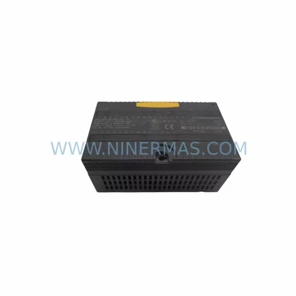 GE IC220MDD840-AB Discrete Mixed I/O Module product image