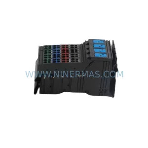 GE IC220MDL643 PLC I/O Module detail view 3