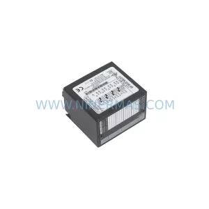 GE Fanuc / GE Intelligent Platforms IC670ALG330 Analog Output Module detail view 2