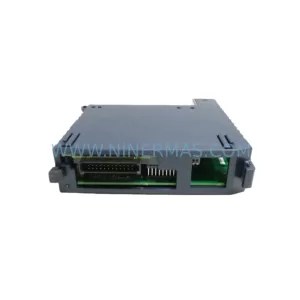 General Electric IC694MDL350 AC Output Module detail view 3
