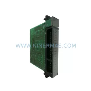 GE IC697ALG440 Analog Output Module detail view 5