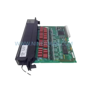 GE Fanuc IC697MDL250 PLC Discrete Output Module detail view 3