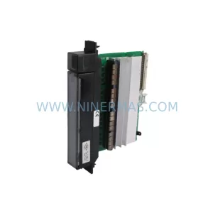 GE IC697MDL740 Discrete Output Module detail view 2