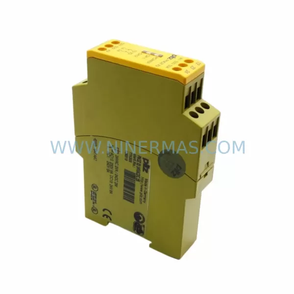 Pilz PNOZ X2 774303 Safety Relay product image