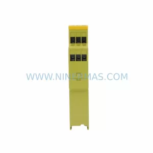 Pilz PNOZ X2 774303 Safety Relay detail view 3