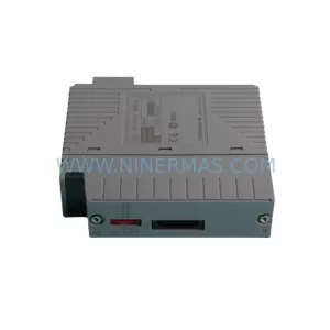 Yokogawa SDV531-L23-S4 Signal Distributor detail view 2