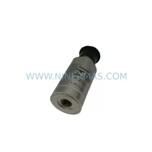 Bently Nevada VELOMITOR 330500 Velocity Sensor detail view 3
