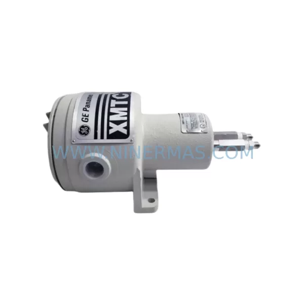 Panametrics XMTC-62-21 Gas Analyzer Transmitter product image